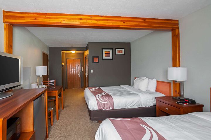 Room 11 of 26