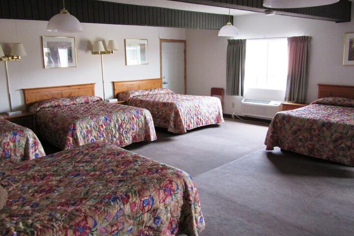 Room 27 of 50