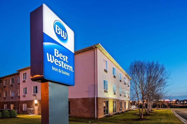 Best Western Dothan Inn & Suites