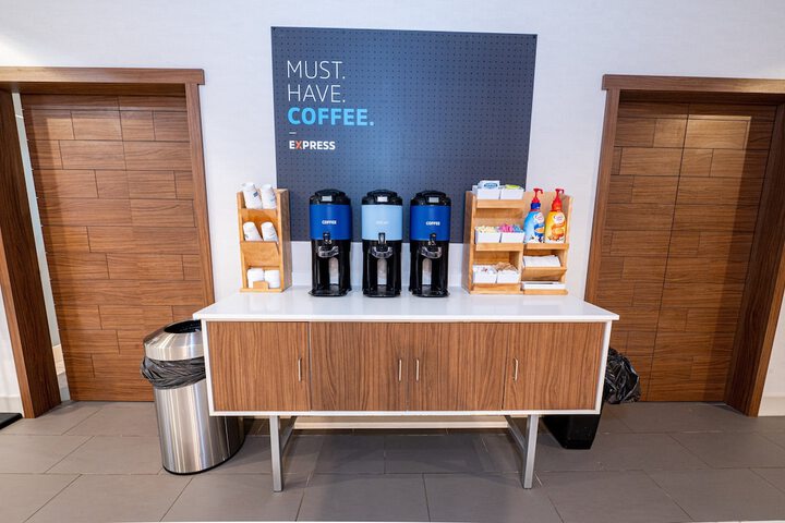 Breakfast/Coffee Service 65 of 69