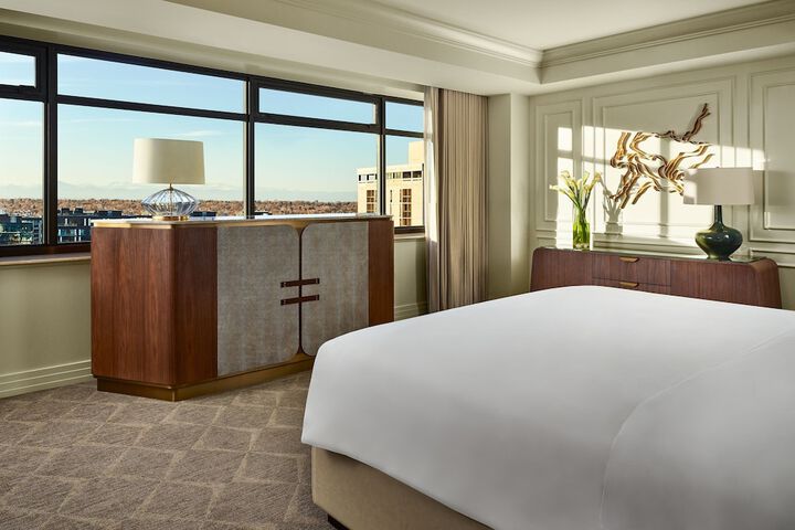 Room 41 of 106