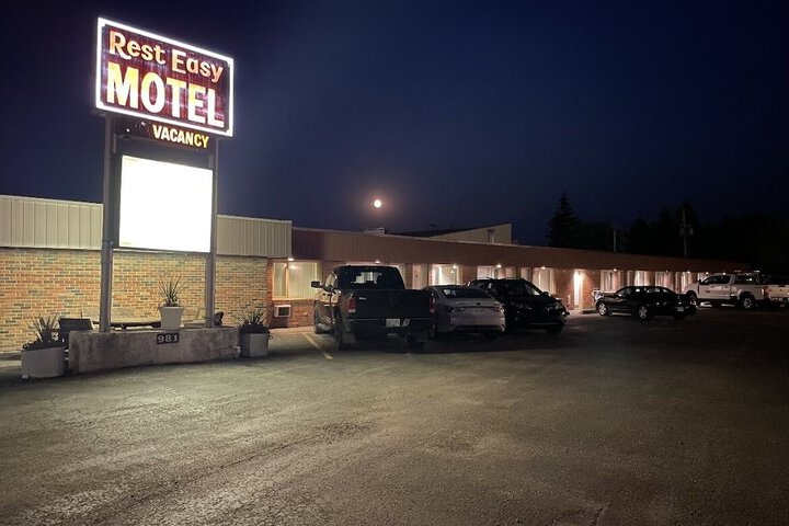 Rest Easy Motel