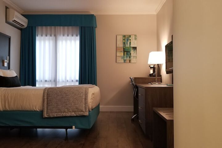 Best Western Laval-Montreal
