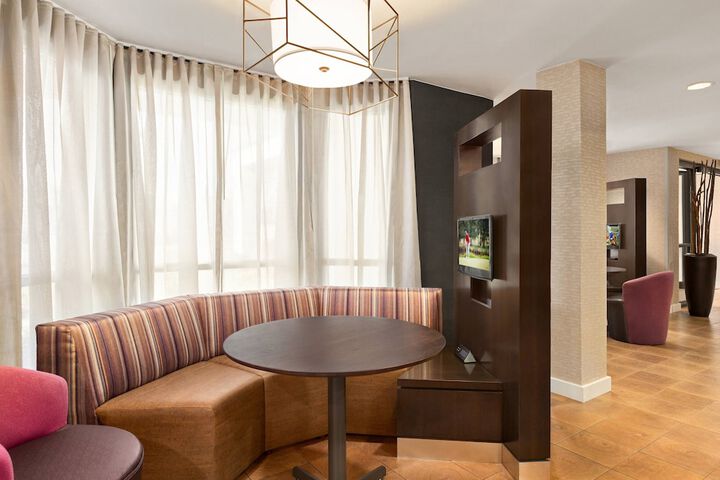 Hotel Interior 9 of 46