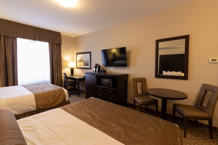 Room 9 of 35