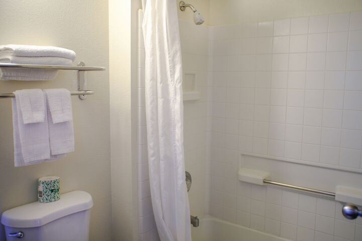Budget Inn and Suites