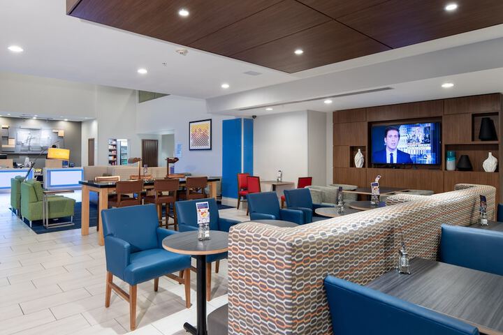 Hotel 4 of 44