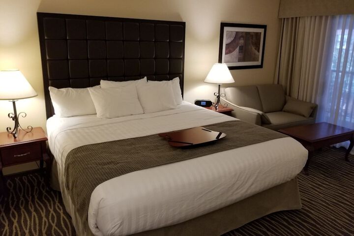 Room 38 of 111