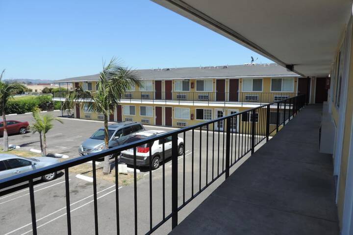 Lotus of Lompoc - a Great Hospitality Inn