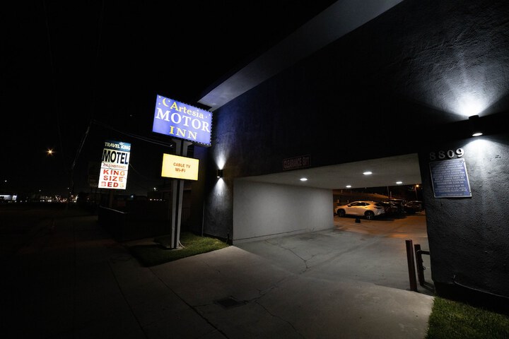 Artesia Motor Inn