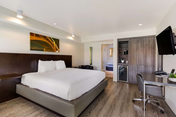 Room 13 of 55