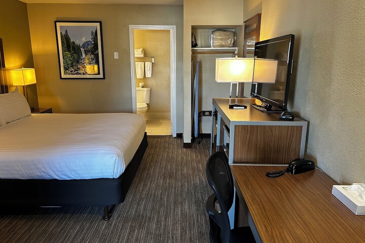Heritage Inn Yosemite / Sonora