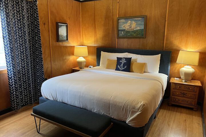 Room 46 of 99