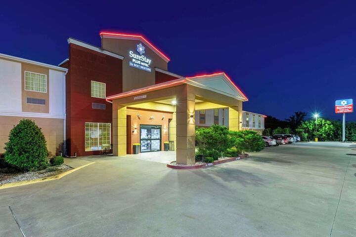 Hotel 2 of 31