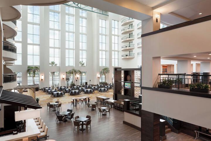 Marriott Savannah Riverfront