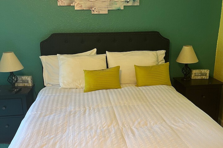 Mar Bay Motel & Suites