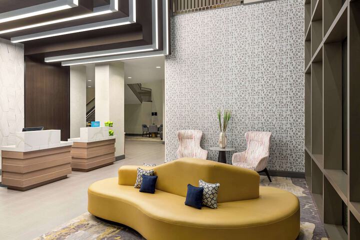 Hotel Interior 11 of 46