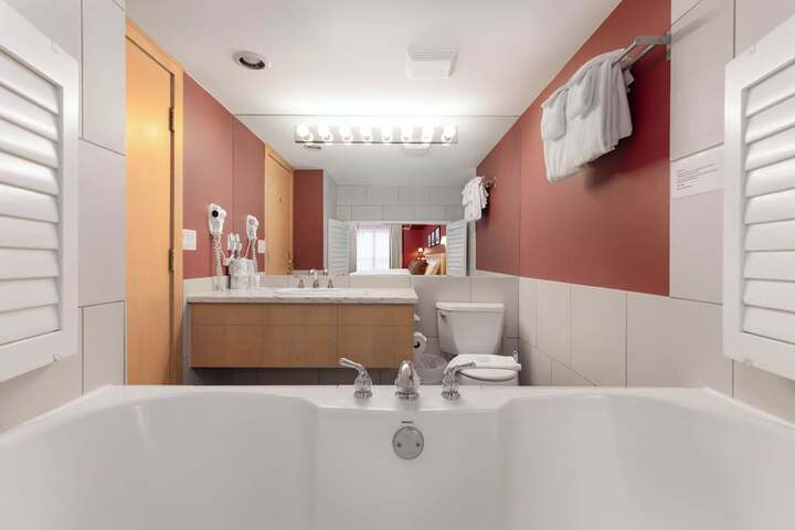 Room 216 of 330