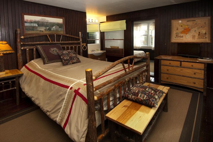 Room 10 of 46