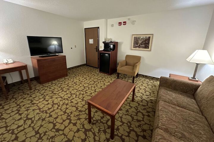 Room 25 of 50