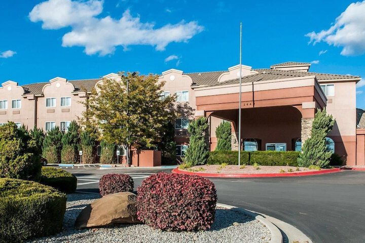 Comfort Inn Gallup I-40 Exit 20