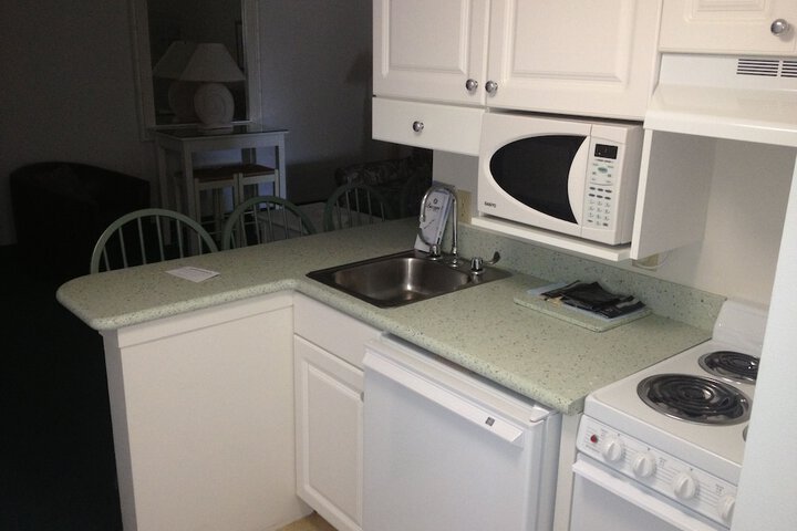 Biscayne Suites