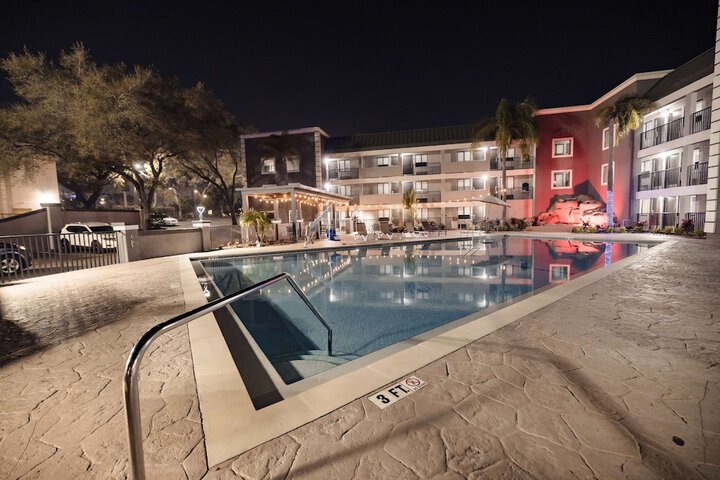 Pool 10 of 56