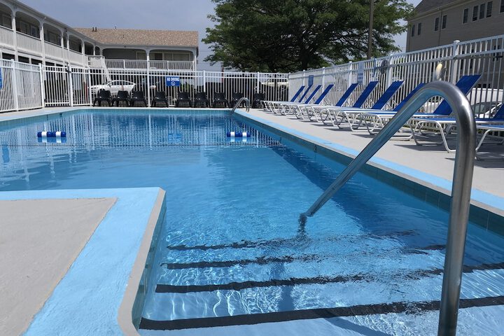 Pool 8 of 35