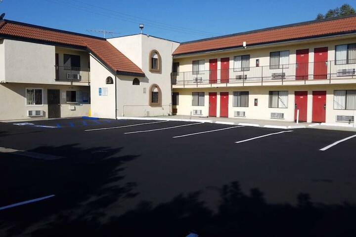 Hotel 2 of 19