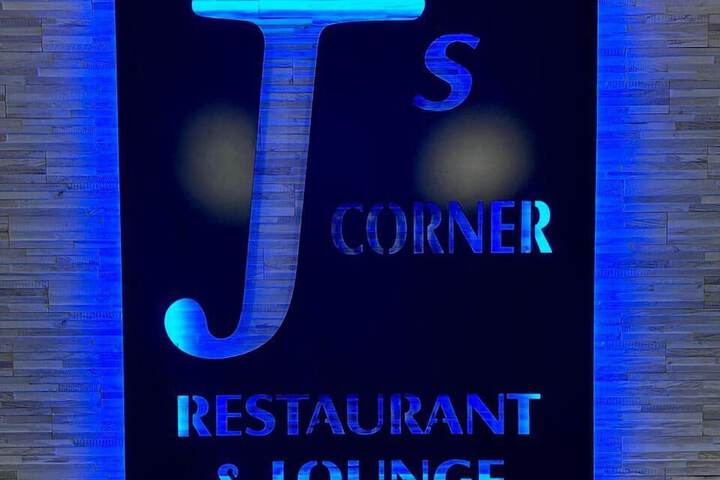 Dining 60 of 68
