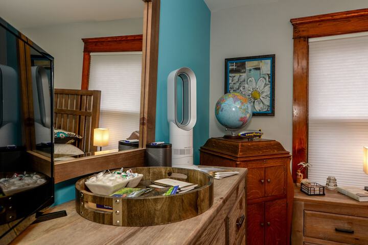 Room 100 of 276