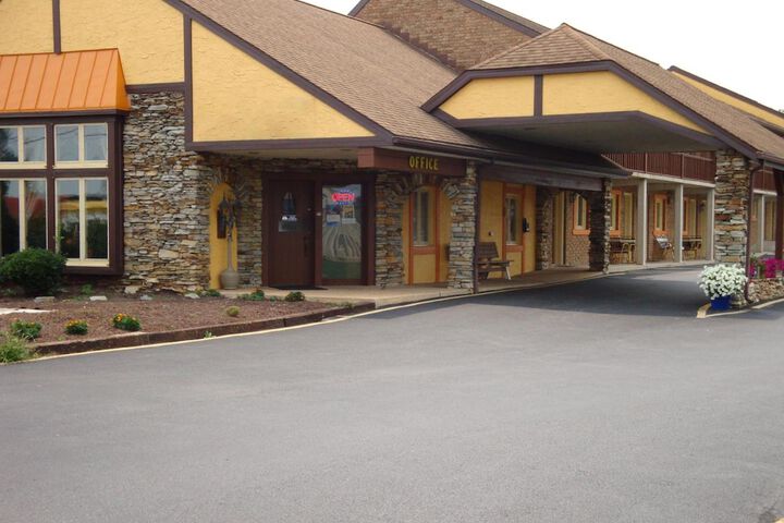 Soudersburg Motel