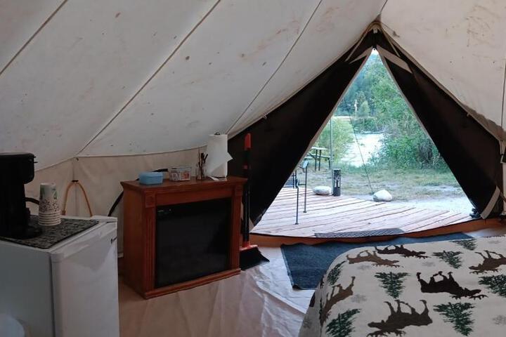 Snake River Glamping