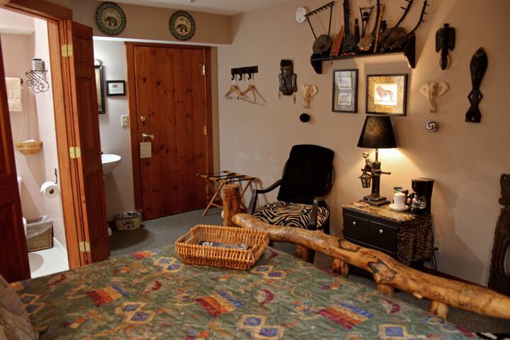 Room 52 of 57