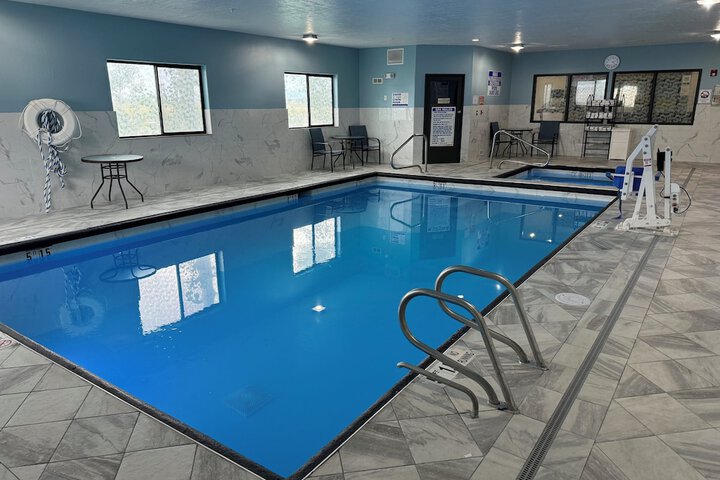 Pool 5 of 39