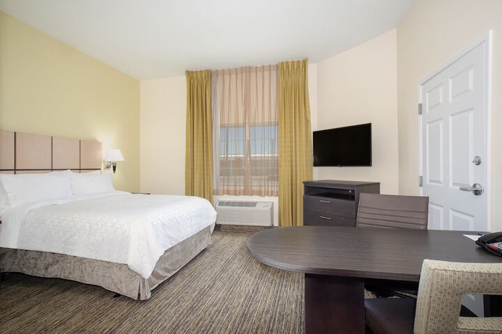 Room 10 of 29