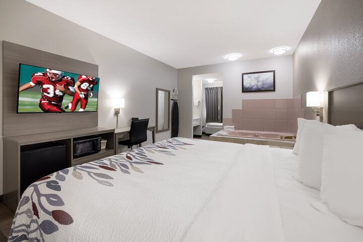 Room 14 of 35