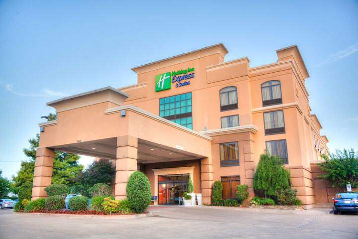 Hotel 2 of 55