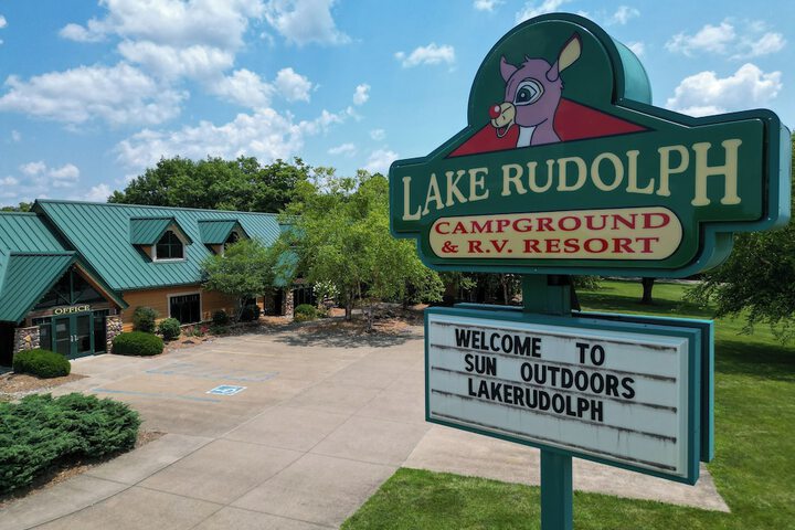 Sun Outdoors Lake Rudolph