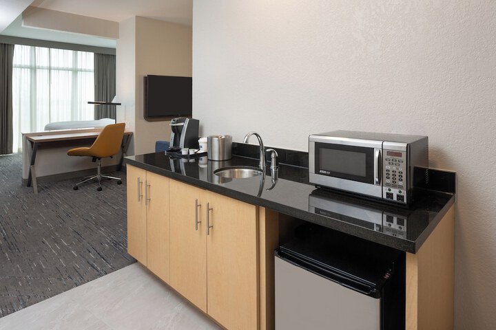Holiday Inn Express Miami Airport Blue Lagoon Area by IHG