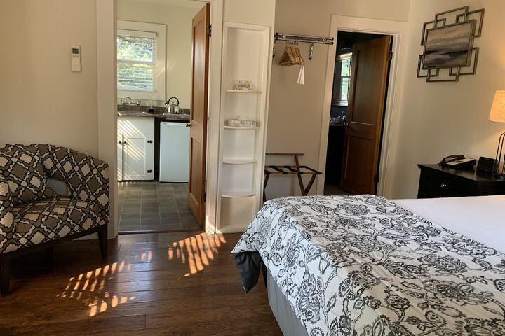 Room 38 of 64