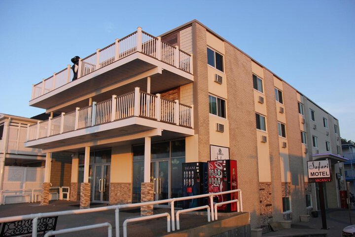 Hotel 5 of 43