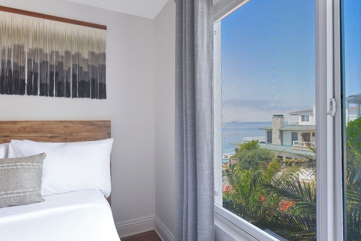 Laguna Surf Lodge by SCP Hotels