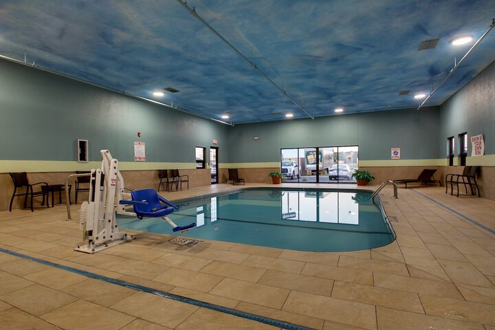 Pool 19 of 50