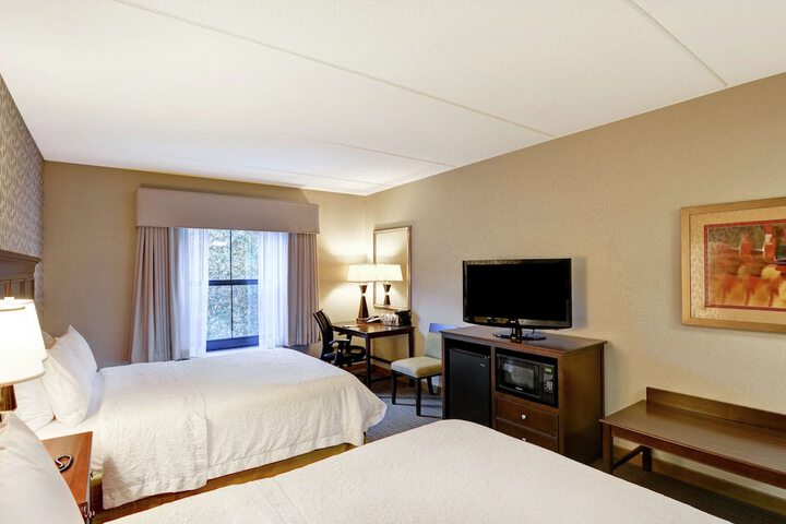 Room 26 of 37