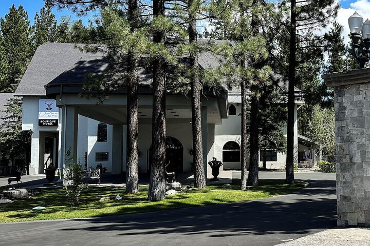 Hotel 6 of 66