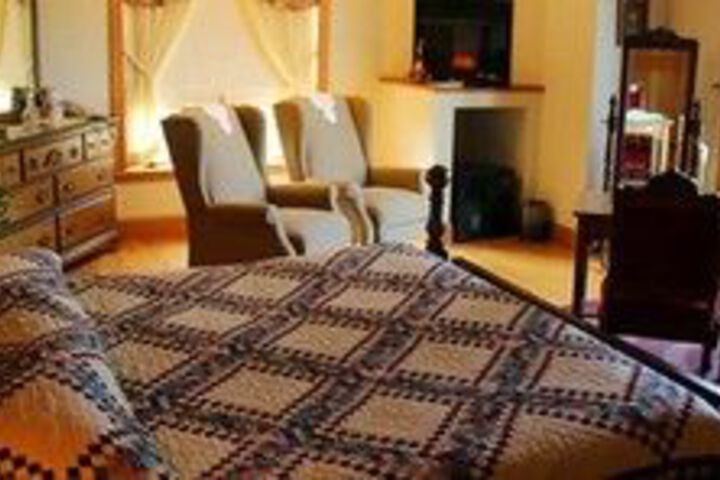 The Hurst House Bed and Breakfast