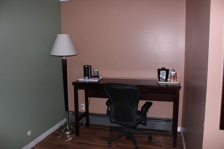 Bellevue Hotel & Suites