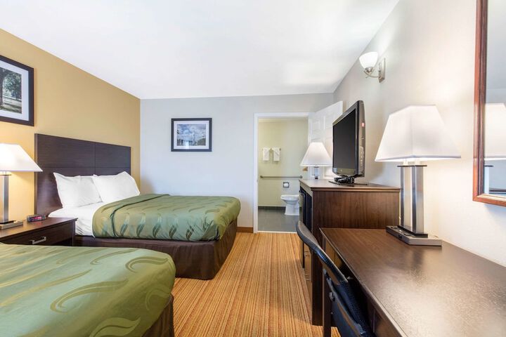 Room 15 of 30