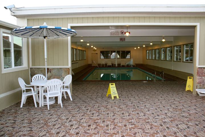 Pool 6 of 55